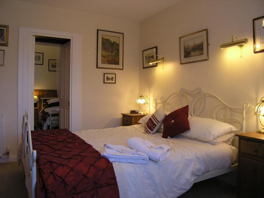 Achnabobane Farmhouse Hotel Spean Bridge Room photo